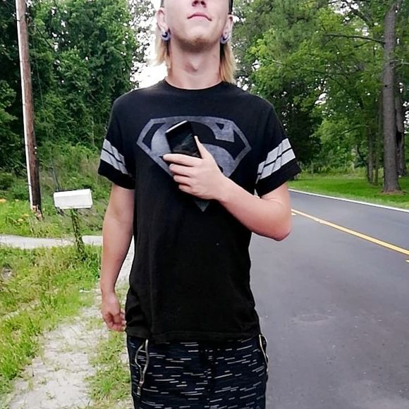 Meet your Posher, Daniel - Picture 1 of 1